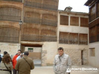 Ribera del Duero - Visita enológica a Peñafiel; clubes de montaña madrid; agencias de senderismo 